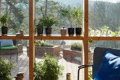 Dekorationsdetaljer|Tenndekorationer*Svenskt Tenn Burk med Glasknopp