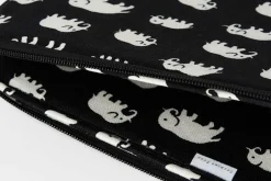 Väskor*Estrid Ericson/Svenskt Tenn Datorfodral Elefant Svart