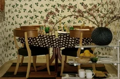 Kuddar*Estrid Ericson/Svenskt Tenn Kudde Elefant Röd