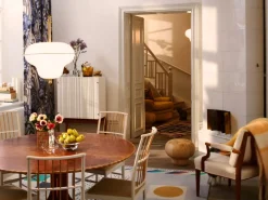 Skåp, Byråer & Sideboards*Josef Frank Skåp 2192 Svart