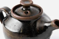 Kannor & Karaffer*Calle Forsberg Tekanna Temmoku Svart