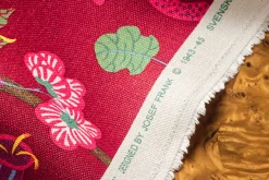 Tyg På Metervara*Josef Frank Textil Baranquilla Vinröd